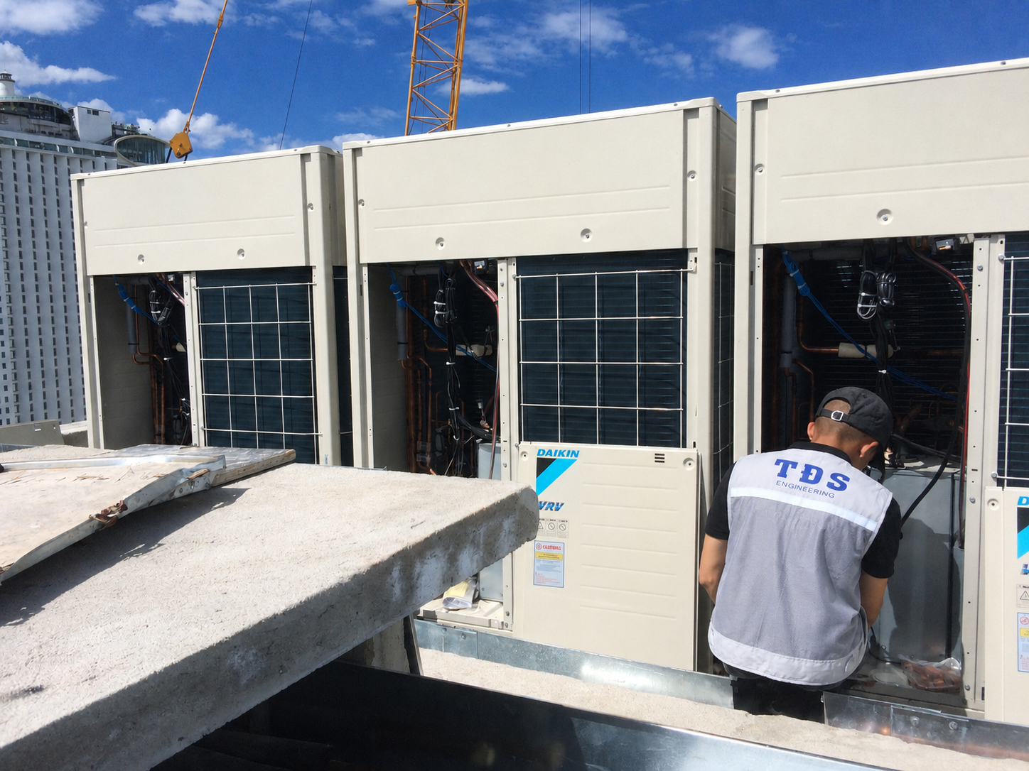 Hệ thống dàn nóng điều hòa VRV VRF cho công trình
